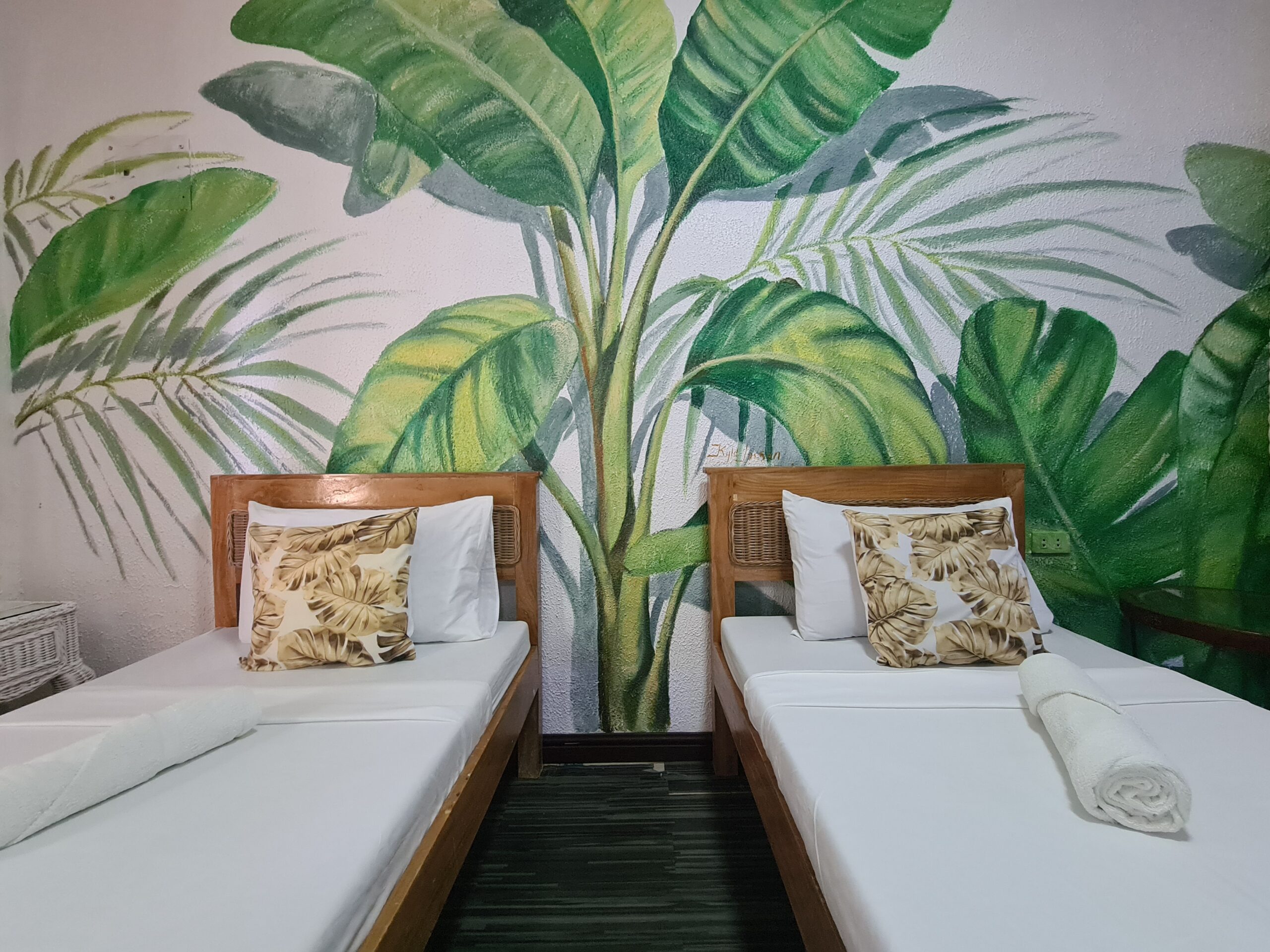 MUTYA, 2 single bed, private bathroom